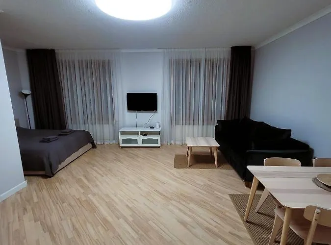 Great View Studio, Self Check In, Free Parking *